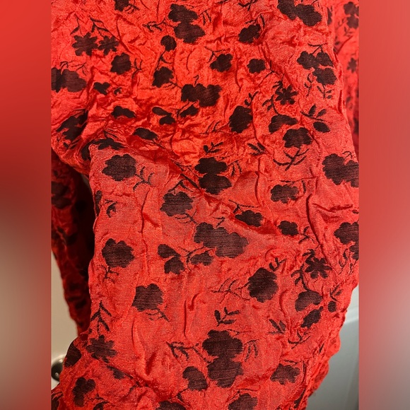 NWT Buccho Fallaci Plus Size Women’s Top Scrunch Rose Red/Black Long Sleeve 2XL - Picture 9 of 14